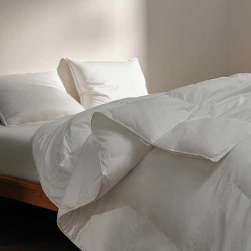 Brooklinen Luxury All-Season Down Alternative Comforter - King/Cali King - Soft Cloud-Like Duvet Insert - 100% Cotton Sateen Shell, Recycled Fill, Baffle Box Construction - Breathable All-Year Bedding Brooklinen
