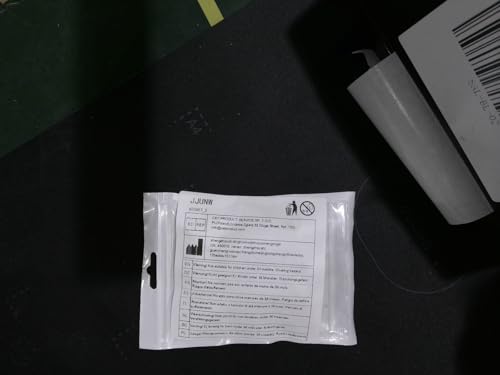 JJUNW 100Pcs Unfinished Wooden Stars Ornaments, Cutout Blank Wood Pieces Star, 0.59'' Small Wooden Stars for Crafts, Natural Wooden Cutouts Ornaments for Christmas Wedd (Christmas Tree Snowflake Star) JJUNW