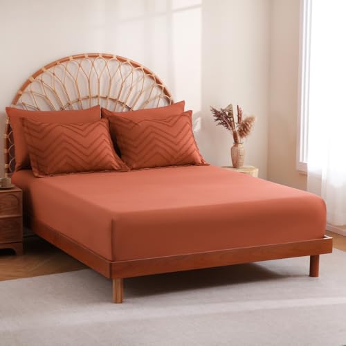 Sheet&Joy Twin Comforter Set with Sheets Burnt Orange - 5 Pieces Boho Tufted Shabby Chic Bed in a Bag, Fluffy Soft Farmhouse Bed Set for All Seasons Sheet&Joy