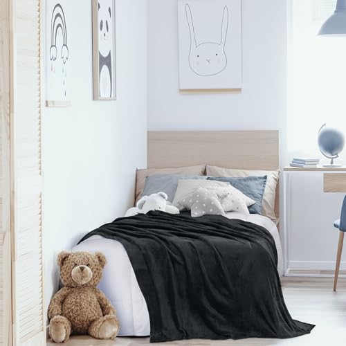 Utopia Bedding Fleece Blanket Twin Size Black 300GSM Luxury Anti-Static Fuzzy Soft Microfiber Bed Blanket (60x80 Inch) Utopia Bedding
