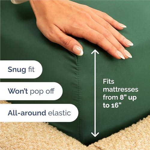 King Size 4 Piece Sheet Set - Comfy Breathable & Cooling Bed Sheets Set - Hotel Luxury Bedding for Women, Men, Kids & Teens - Deep Pockets, Easy-Fit, Soft and Wrinkle Free - Oeko-Tex - Emerald Green CGK Unlimited