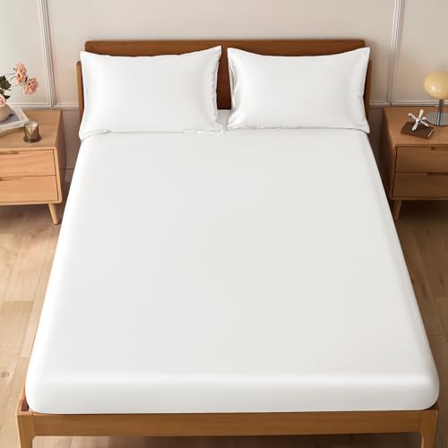 VACVELT 3-Piece Satin Fitted Sheet Set King Size, Ivory White Bottom Bed Sheet with 2 Pillowcases, Similar to Silk Sheets, Luxury & Silky Bedding Set, 15 Inch Deep Pocket VACVELT