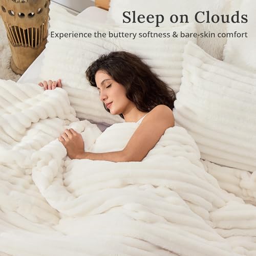 Sasttie Twin/Twin-XL Comforter Set 2 Pieces - Super Soft Fleece Comforters Twin/Twin-XL Size, 1 Luxury Warm Fuzzy Marshmallow Comforter with 1 Pillow Case, Faux Fur Bedding Set, Cream White Sasttie