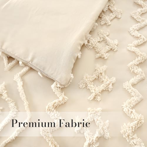 Amélie Home Boho Comforter Set, 3 Piece Bedding Set with 2 Pillow Cases, Soft Microfiber Comforter with Hollow Fiber Fill, Lightweight All-Season Comforter for Farmhouse & Modern Bedroom, Queen, Beige Amélie Home