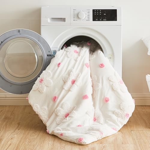 CotComf Full Size Comforter Set for Girls 3 Pieces Tufted Daisies Flowers Pink Floral Bedding Set Cute Comforter Set for Kids, Lightweight Full Bed Set for Kids Teen Girls Women CotComf