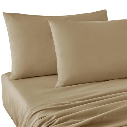 VCNY Home Bed in a Bag 8-Piece Bedding Set - Queen Size | Cheetah Print Shams, Decorative Pillows & Pillowcases | Elevate Your Home Decor | Luxurious, Soft & Cozy | No-Wrinkle Microfiber Polyester VCNY Home