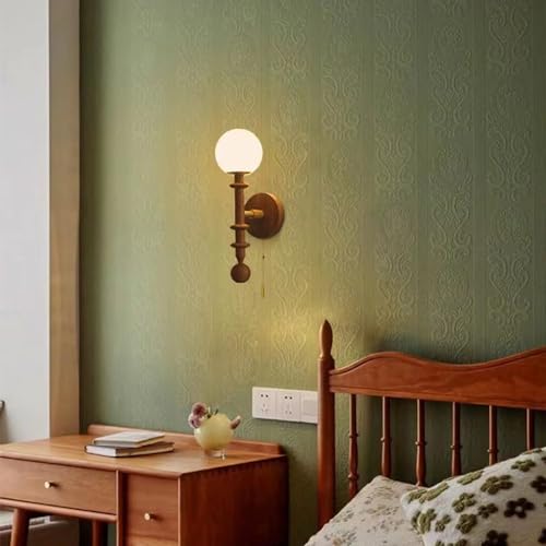 RXPVUXE Vintage Wood Wall Sconce Globe Glass Wall Lamp with Pull Chain Switch, Farmhouse Bedside Aisle Deco Lighting Fixture Retro Modern Wooden Wall Light for Living Room Hallway Stairs, E27 RXPVUXE