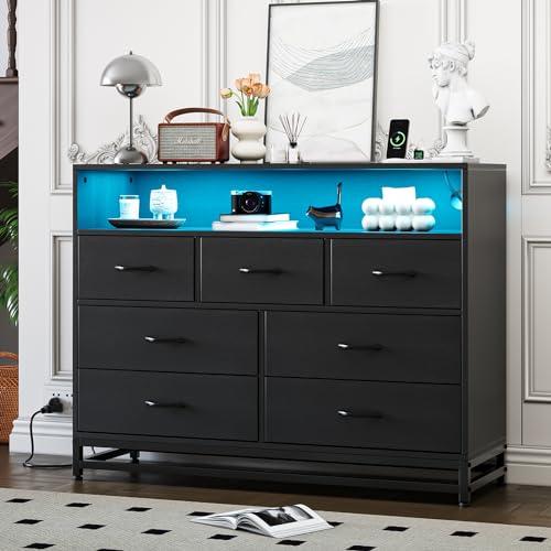 Black Dresser for Bedroom, Wooden Modern 7 Drawers Long Dresser with Charging Station and Led Lights Design, Large Capacity Storage Chest of Drawers, Wide Dresser for Living Room, Hallway GarveeHome