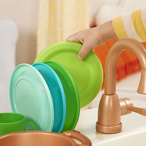 Battat – Play Kitchen & Market – Toddler-Friendly Size – Chalkboard Menu & Oven Dials – 25 Toy Cooking Accessories – 2 Years + – Two n' One Cookin' Fun Battat