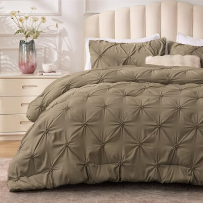 BEDELITE Light Brown Queen Comforter Set - 3 Pieces Boho Pintuck Bedding Comforter Sets, Lightweight Soft & Warm Bed Comforter Queen with 2 Pillowcases for All Season