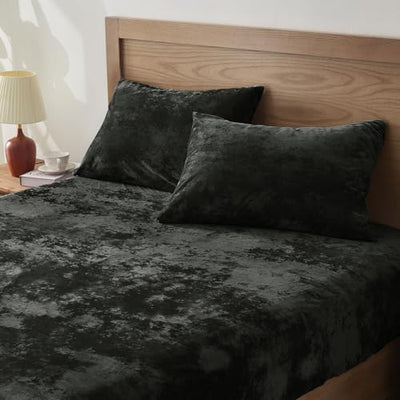 BEDELITE Velvet Fitted Sheet and Pillowcases Set, Luxury Soft Fuzzy Bottom Sheet with Reinforced Elastic Corner Straps, Deep Pocket up to 15 Inch, 1 Fitted Sheet and 2 Pillowcases (Queen, Black)