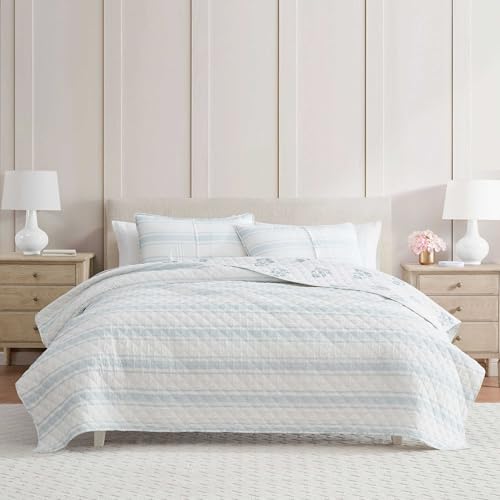 Martha Stewart - King Quilt Set, 100% Cotton Reversible Bedding Set, Incredibly Soft Feel for Year Round Comfort, 3 Piece Bed Set with Matching Pillowcases (Flower Block Print Blue) Martha Stewart