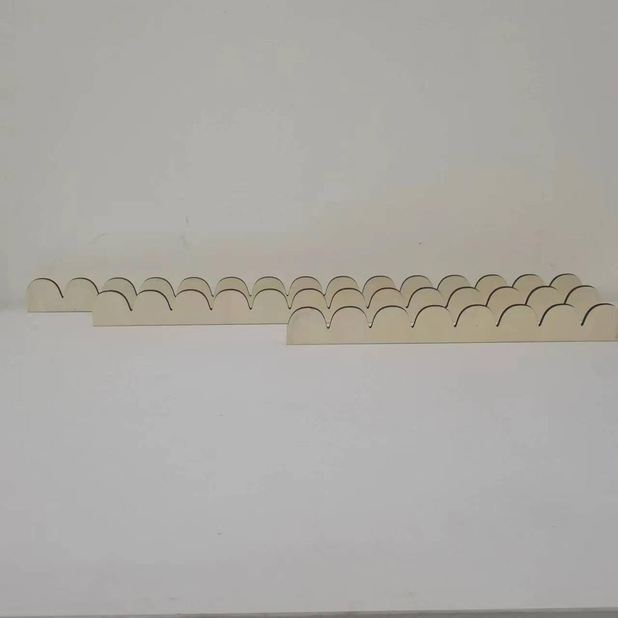 6Pack of 24 Inch Unfinished Wooden Scalloped Moulding Trim (6, 24 Inch) MaSiledy