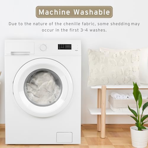 Intelligent Design Twin Comforter Set Chenille Tufted Animal Print Pattern Comforters Twin Size, All Season Fluffy Bedding Soft Microfiber Reverse, Larissa, Twin/Twin XL Off-White 2 Piece Intelligent Design