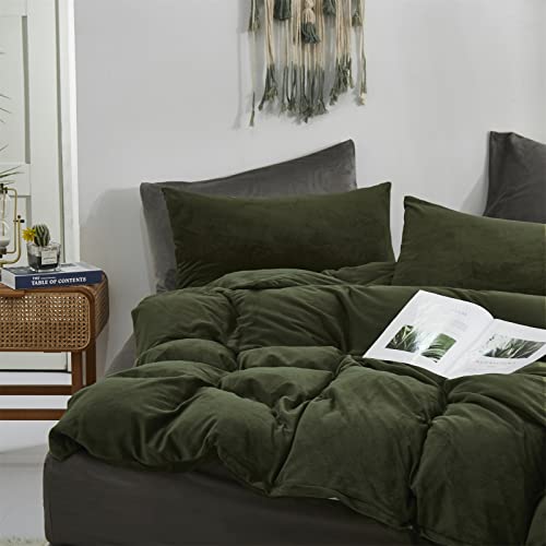 Luxlovery Army Green Velvet Comforter Set Queen Dark Green Flannel Bedding Comforter Blackish Green Minimalist Bedding Set Thick Soft Breathable Blanket Quilts Modern Winter Comforter for Women Men Luxlovery