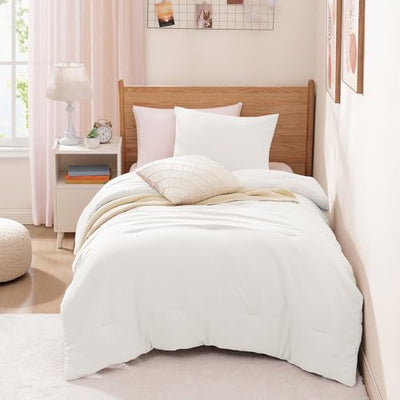 WRENSONGE Twin/Twin XL Comforter Set for Girls Boys Teens, 1 White Comforter & 1 Pillow Sham, Soft Lightweight Kids Comforter Sets for All Seasons Dorm Bedding