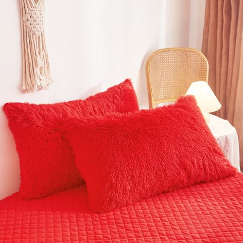 HAIHUA Plush Red Comforter Cover Queen Set, Soft Shaggy Faux Fur Red Bedding Queen Set 3 Pieces (1 Fluffy Duvet Cover + 2 Fuzzy Pillow Cases) Furry Bed Set, Zipper Closure HAIHUA