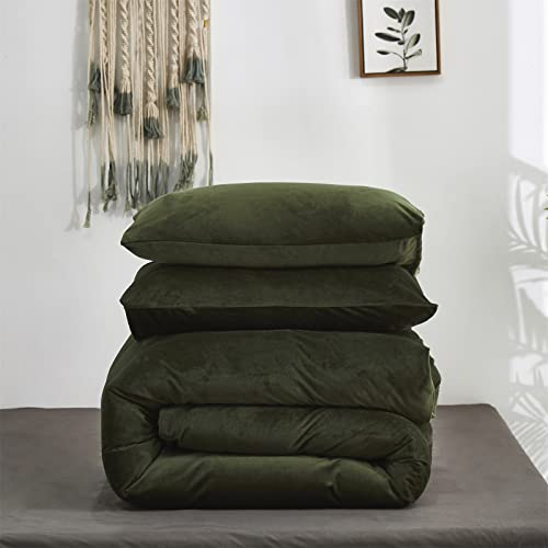 Luxlovery Army Green Velvet Comforter Set Queen Dark Green Flannel Bedding Comforter Blackish Green Minimalist Bedding Set Thick Soft Breathable Blanket Quilts Modern Winter Comforter for Women Men Luxlovery