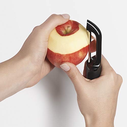 OXO Good Grips Swivel Vegetable Peeler OXO