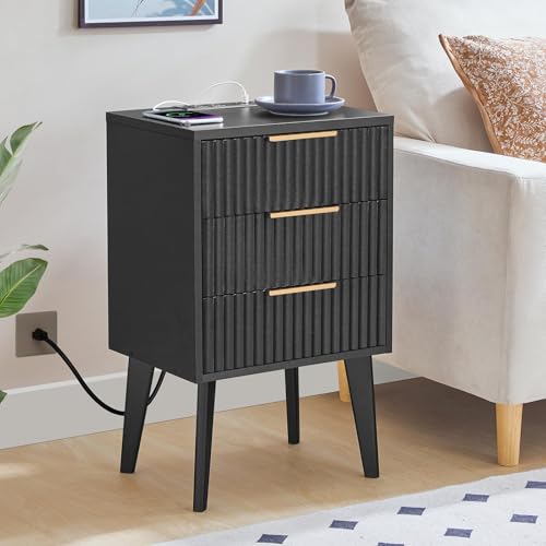 MAHANCRIS End Table, Fluted Night Stand, Modern Side Table with Charging Station, Bedside Table with 3 Drawers, Mid Century Nightstand, for Living Room, Bedroom, Study, Office, Black ETBK64E01 MAHANCRIS