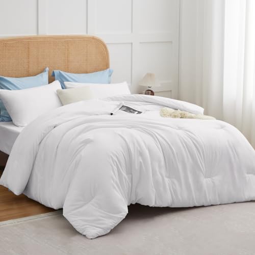 CozyLux White Full Size Comforter Set, 3 Pieces Solid Breathable Quilted Style Bedding Sets, Luxury Fluffy Soft Bed Set with Down Alternative Comforter for All Season (1 Comforter & 2 Pillowcases) CozyLux