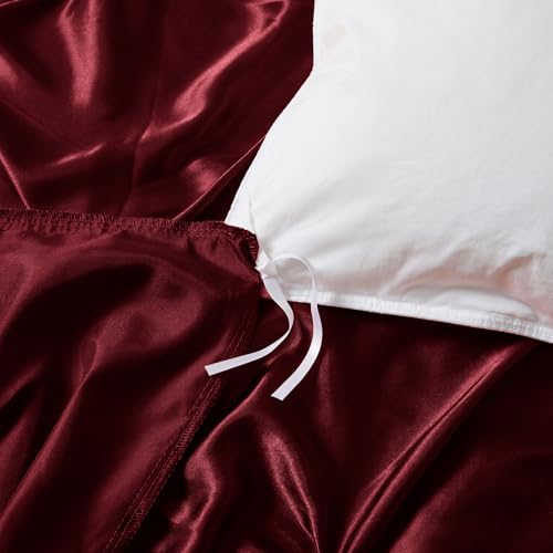 P Pothuiny 5 Pieces Satin Pintuck Duvet Cover Set, Silky Like Burgundy Pinch Pleat Duvet Cover King Size Luxury Bedding Set with Corner Ties, 2 Pillow Shams + 2 Pillowcases (No Comforter) P Pothuiny