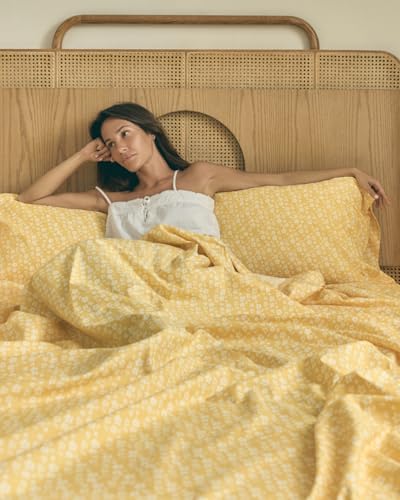 Floral Sheets - Yellow Floral Bed Sheet Set - 1 Flat, 1 Fitted & 2 Pillowcases w/ Deep Pockets - Comfy, Wrinkle & Fade Free - Boho Botanical Bedding - Ultra-Soft, Breathable & Cooling - Queen Size Set CGK Unlimited