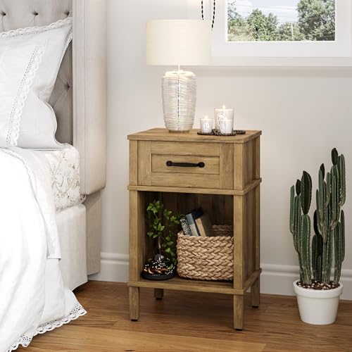Farmhouse Nightstand with Drawer, Small Wood Bedside Table, Small Rustic Side Table, Modern End Table with Drawer, Wooden Walnut Brown Night Stand for Bedroom LET512DR YAUKTAK