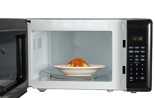 Emerson MW7302B Compact Countertop Microwave Oven with Touch Control, LED Display, 700W, 10 Power Levels, 6 Auto Menus, Glass Turntable and Child Safe Lock, 0.7 Cu., Ft. Black Emerson