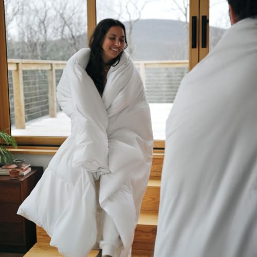Brooklinen Luxury All-Season Down Alternative Comforter - King/Cali King - Soft Cloud-Like Duvet Insert - 100% Cotton Sateen Shell, Recycled Fill, Baffle Box Construction - Breathable All-Year Bedding Brooklinen
