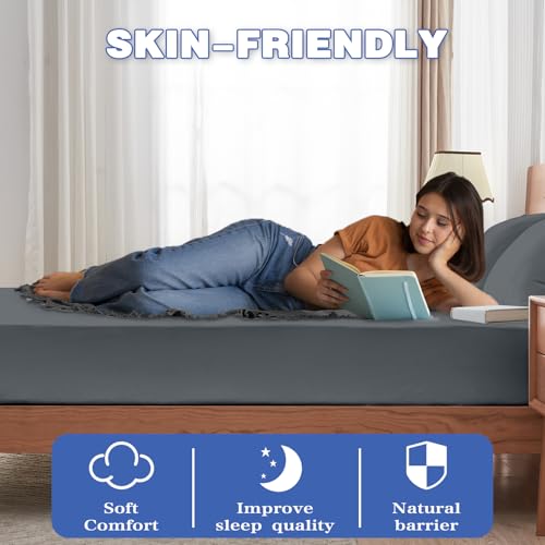 QUWOU King Mattress Protector, Waterproof Mattress Cover with 18" Deep Pocket Bed Cover, Fitted Sheet Style Noiseless Breathable Machine Washable, Dark Gray (76"x80") QUWOU