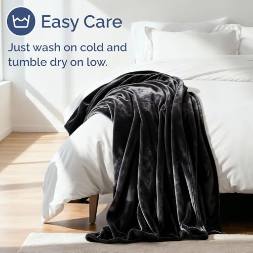 Ultra Soft Fleece Blanket King Size - Flannel Fleece Luxury King Blanket - Lightweight for Couch Bed Chair - Thick, Warm and Breathable - All Season Cozy Fuzzy, Anti-Static Microplush Bedding, Black CGK Unlimited