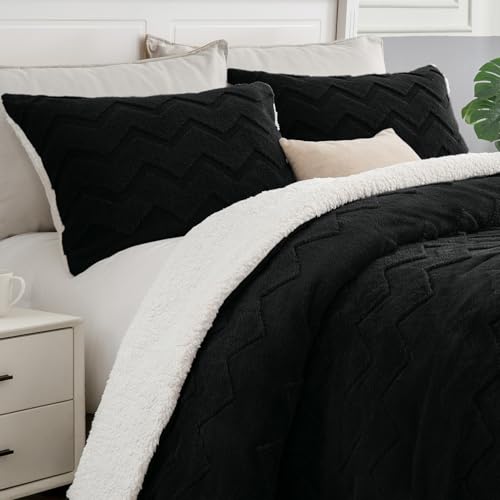BEDELITE Fluffy Twin Comforter Set - Super Soft Sherpa Black Comforter for Twin Size Bed, Luxury Warm Bedding Set for Winter, Fuzzy Bed Set 2 Piece (1 Comforter, 1 Pillowcase) BEDELITE