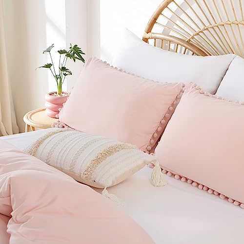 YIRDDEO Twin Comforter Set - Comforter Twin Size Bed with Ball Pom Fringe, Soft Bedding Set for All Seasons - 2 Pieces, 1 Comforter (66"x90") & 1 Pillow Sham(20"x26"), Blush YIRDDEO