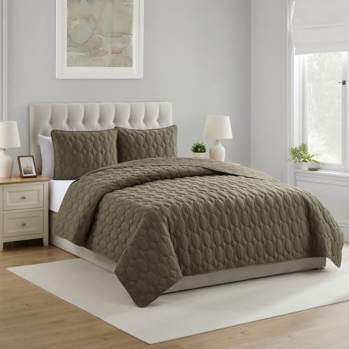 VCNY Home Full/Queen Size Pinsonic Circle Bedding Set - 3 Piece | Quilt & 2 Pillow Shams | Elegant Home Decor | Soft, Durable & Breathable | Wrinkle Resistant | Circles Olive Green VCNY Home