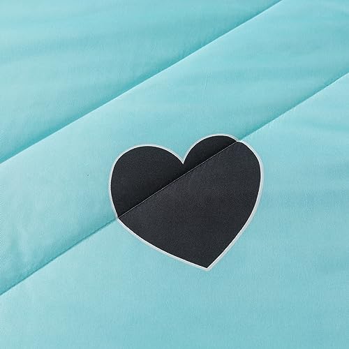 Caressma Love Pattern Girls Comforter Set Full Size, Sky Blue Cute Love Heart Print Comforter Bedding Set for All Seasons, Geometric Soft Microfiber 3 Pieces Comforter Set with Pillowcases Caressma