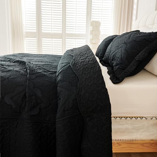 Cmfshape Floral Embroidery Quilt Set,3 Pieces Queen Quilt Bedding Set,Classic Diamond Pattern Quilts,Ultra Soft Lightweight Reversible Bedspread Coverlets for All Season(Black,90"x90") Cmfshape
