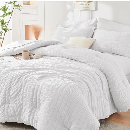 HYMOKEGE White California King Comforter Set Seersucker 7 Pieces, All Season Luxury Bed in a Bag for Bedroom, Bedding Set with Comforters, Sheets, Pillowcases & Shams HYMOKEGE