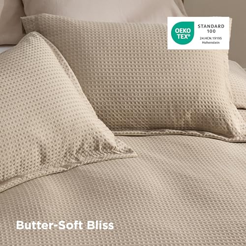 Bedsure Luxury Waffle Duvet Cover King Size - Textured Duvet Cover Set, Soft, Breathable Bedding Set (104"x90") with 2 Pillow Shams for All Season, Khaki, Comforter Not Included Bedsure
