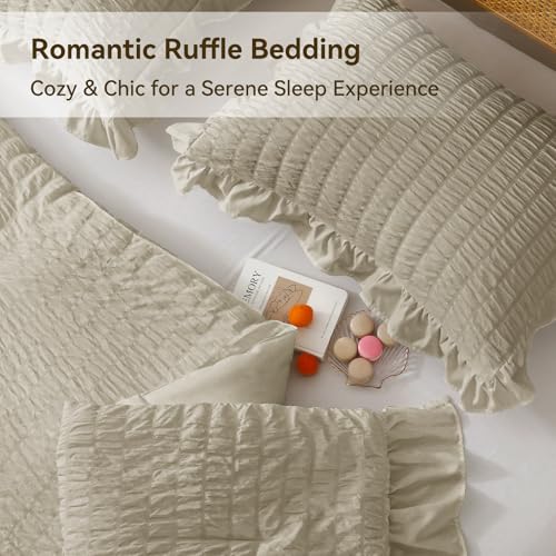 JOLLYVOGUE King Size Comforter Set, 3 Pieces Linen Seersucker Comforters King Size, Lightweight & Fluffy Bedding Sets King for All Season with 1 Ruffle Comforter and 2 Ruffle Pillowshams JOLLYVOGUE