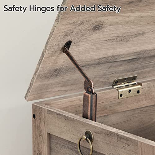 HOOBRO Toy Box, Retro Wooden Look Storage Chest with Safety Hinge, Entryway Storage Bench Supports 220 lb, 29.9 x 15.7 x 18.9 Inches Toy Chest Organizer, Easy Assembly (Greige) BG75CW01G1 HOOBRO