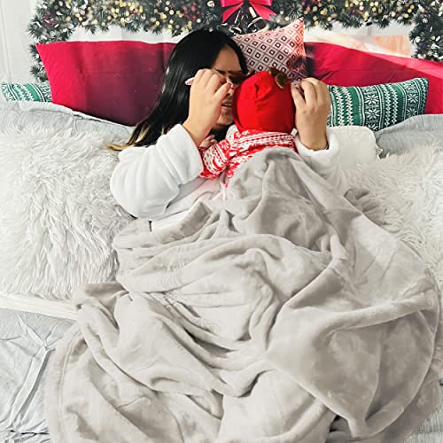 Bedsure GentleSoft Twin XL Fleece Blanket Dorm Bedding - Lightweight Soft Cozy Blankets for Bed, Sofa, Couch, Travel, Camping, Linen, 66"x90" Bedsure