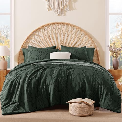 AMBERSPACE Queen Comforter Set Dark Green, Tufted Boho Bedding Farmhouse Bed Set, All Season 7 Pieces Bed in a Bag with Sheets, Pillowcases & Shams AMBERSPACE
