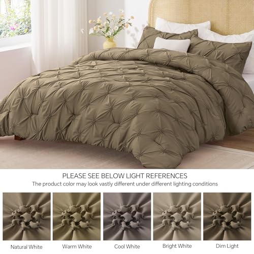 BEDELITE Light Brown Queen Comforter Set - 3 Pieces Boho Pintuck Bedding Comforter Sets, Lightweight Soft & Warm Bed Comforter Queen with 2 Pillowcases for All Season