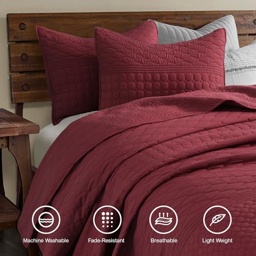 HORIMOTE HOME Burgundy Red Twin Size Quilt Set - Soft Microfiber Bedspread with 1 Sham, Lightweight & All-Season Geometric Coverlet for Cozy Bedding HORIMOTE HOME