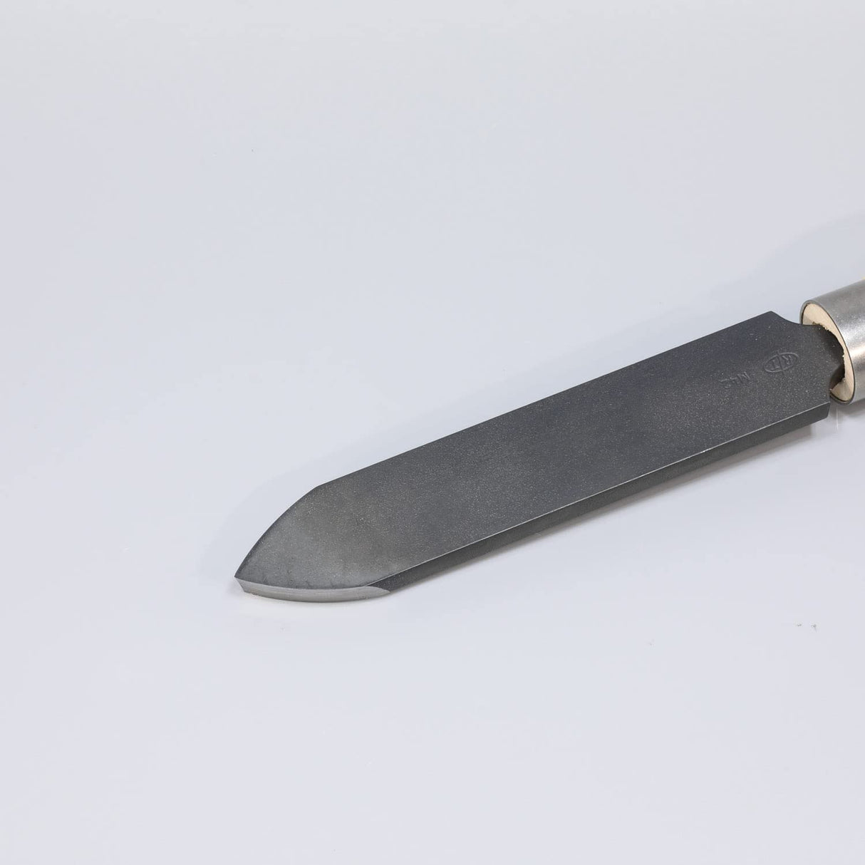 Robust, Nitrided HSS, 1 3/8" x 3/8" XL Spear Scraper For Woodturning with Maple Handle Robust