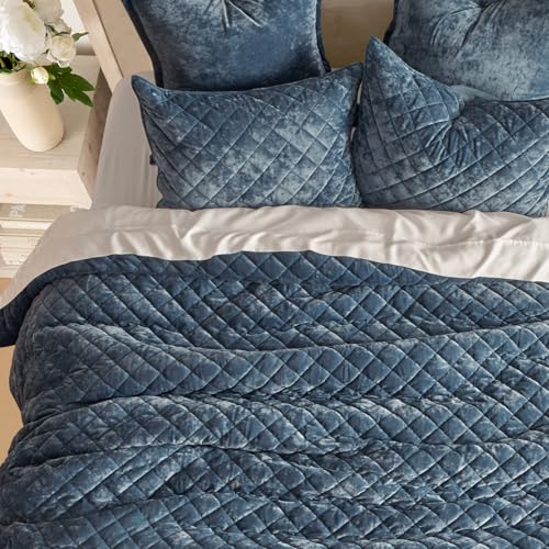 EVERGRACE Luxury Velvet Quilt Set King Size, Diamond Quilted Lightweight Velvet Comforter for All Season, Ultra Soft Oversized Bedspread Coverlet Bedding Set with 2 Pillow Shams, Stormy Blue EVERGRACE