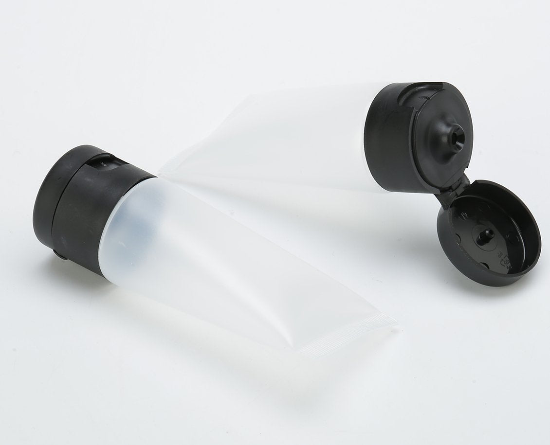 Travel Well 30ml Clear Plastic Empty Bottles with Flip Cap BPA-free Set of 50 With Injector Syringes Travelwell