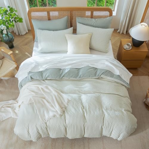 BUPIRD Sage Green Queen Size Comforter Set Striped 100% Soft Washed Microfiber Jacquard 3 Pieces Striped Bedding Sets Green White Comforter Queen for All Seasons and 2 Pillowcases Comfort Breathable BUPIRD
