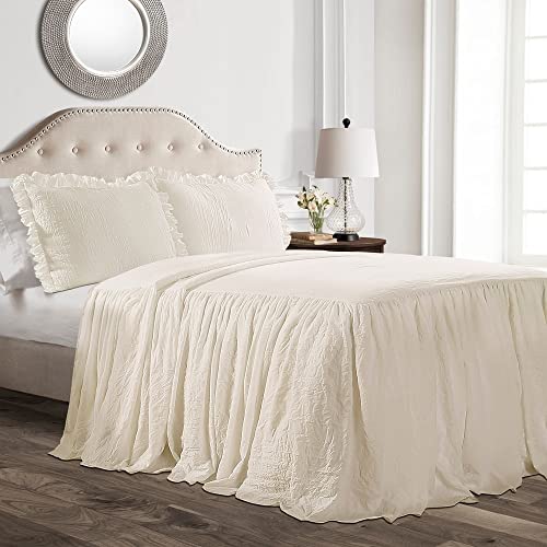 Lush Decor Ruffle Skirt Bedspread Set - 3-Piece Luxurious Farmhouse Bedding - Elegant Ruffle Detail - Timeless Style - Soft Lightweight Sheets - King, White Lush Decor